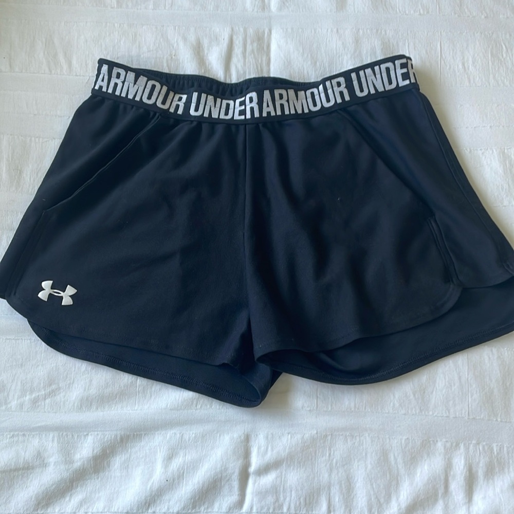 Black under armour shorts
